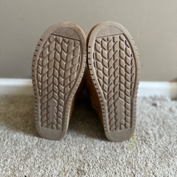 Koolaburra by UGG boots Size 9 - Picture 4 of 6
